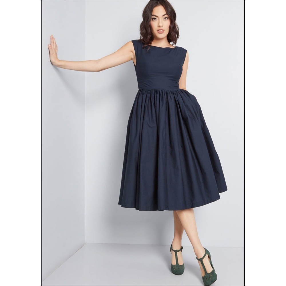 Modcloth Blue Pleated A-Line Midi Dress